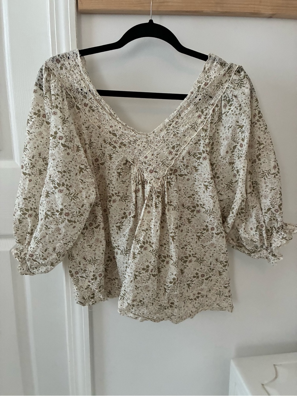Neuflora Floral V Neck Top
